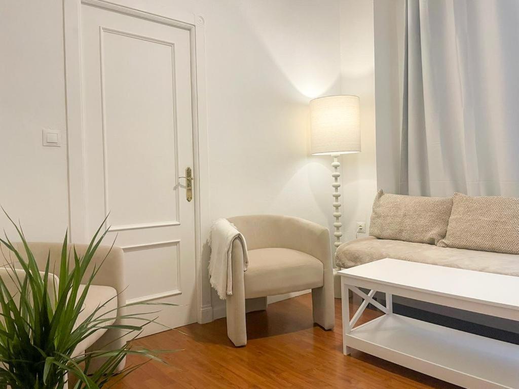Apartamentos Málaga centro Esterno foto